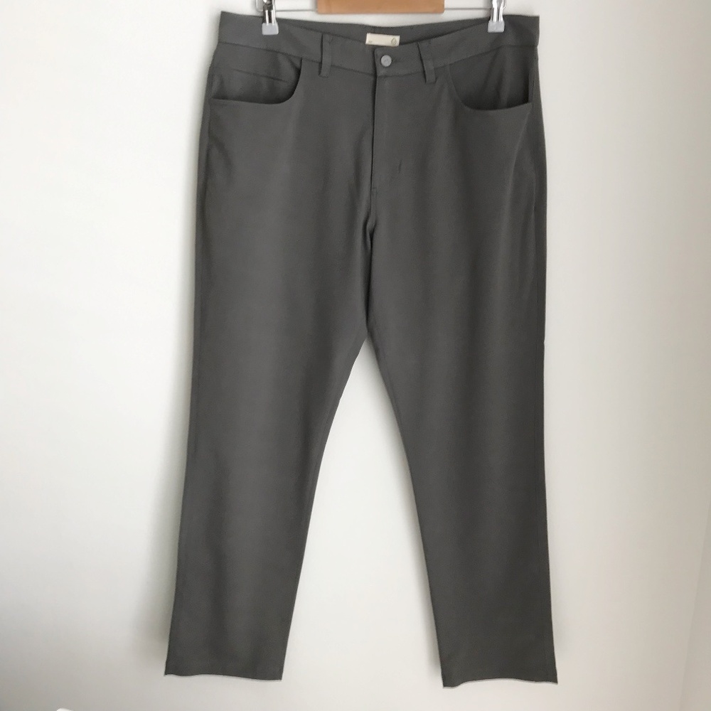 Tasc Men’s Motion Fit 35 X 32 Straight Fit Performance Pant Lightweight Gray